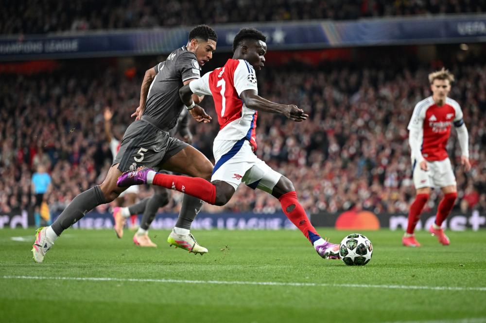 过提前与穆 过提前与穆